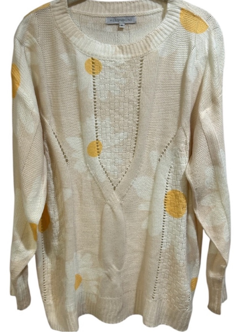 Miss Sparkling Cream Daisy accent Crewneck light knit Sweater - Medium